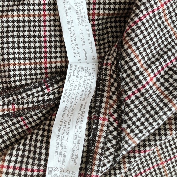 NWOT — very cute Zara suit skirt - Picture 4 of 4